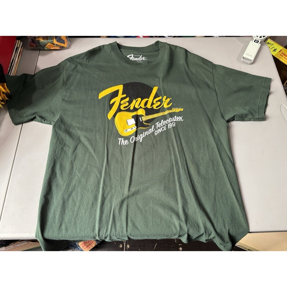 Fender‎ Mens The Original Telecaster Since 1951 Graphic T-Shirt Green XXL